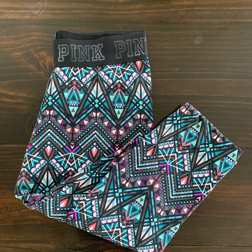 VS Pink Patterned Capri Workout Pants